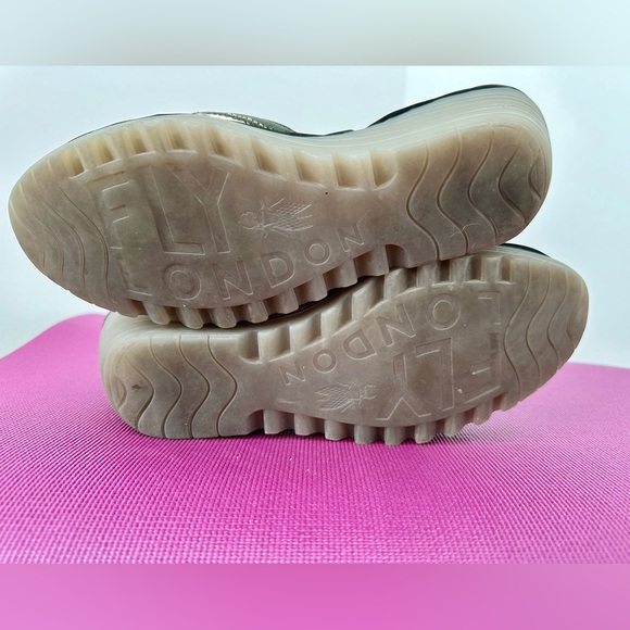 Fly London 41 Ydel Platform Peep Toe Wedges Green White - Picture 7 of 8